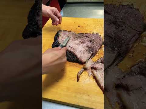 How to make burnt ends from the brisket point #bbq #beef #meat #cooking #chef