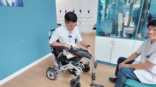 LÍ DO KHÁNH KHÔNG LẮP CHÂN GIẢ - Tạm biệt bé Thư trở về quê với đôi chân mới.
