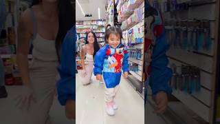 Mi HIJA Isabella escoge sus ÚTILES ESCOLARES😱