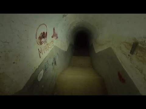 EXPLORO los PASADIZOS SUBTERRÁNEOS de la BATERÍA de GORLIZ