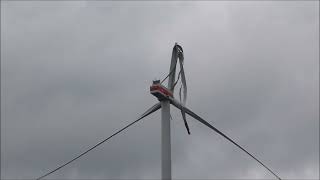 Flügel von Windkraftrad abgebrochen