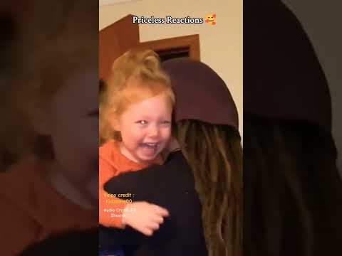 Baby reactions when their dads come home from work 😍❤️  #toddler #kids #music  #dad #cute #love