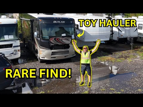 Rare Find! A Flooded Out RV Toy Hauler Could It Go Cheap?