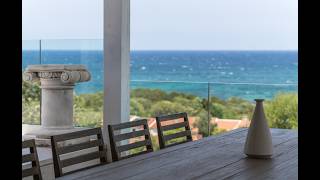 Sea views and modernity, steps from the city center