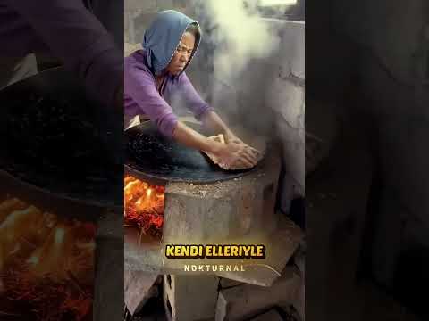 Her Gün Kendi Elleriyle Hamur Yoğuruyor ❤️