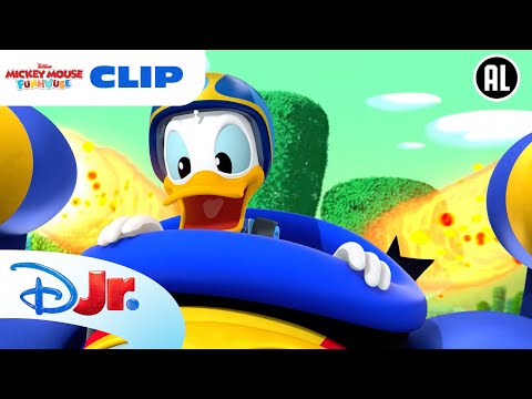 🏎️ De Autorace | Mickey Mouse Funhouse | Disney Junior België-Nederland