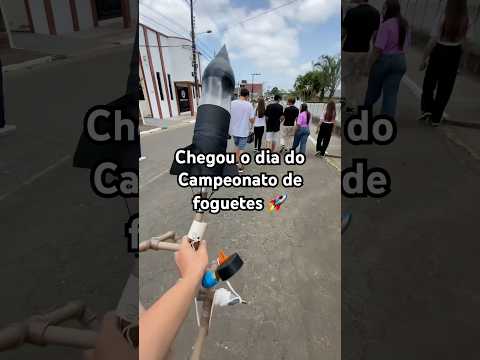 Chegou o dia do campeonato de foguetes 🚀  #foguete #garrafaspet #escola #campeonato