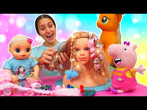 Facciamo la pettinatura e il trucco alle bambole insieme a Baby Alive e Peppa Pig! Giochi per bimbe