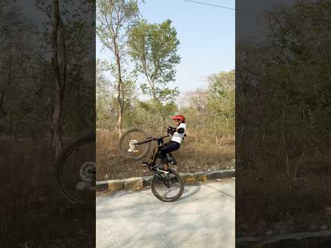 #cycle #cyclewheeling #bicycle #stunt #shortvideo #ytshorts #shortfeed #like #share