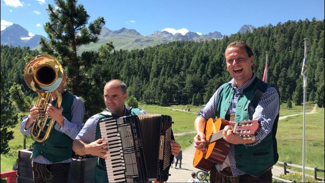 Gruppo tedesco Oktoberfest BERGVAGABUNDEN