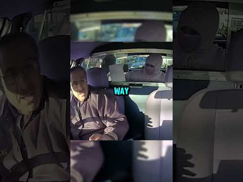 Thief Tries To Rob In Front Of Cops