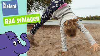 Charlotte zeigt, wie sie ein Rad schlägt | Der Elefant | WDR