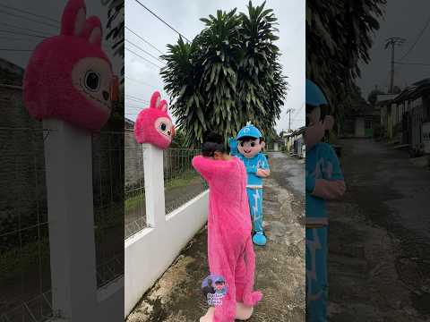 Labubu Kepalanya Disangkutin