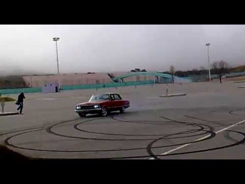 Videos de ford falcon sprint haciendo trompos #8