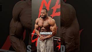 This bodybuilders arms are crazy shredded