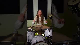 BAILEEE with my drums 😏💃🏻