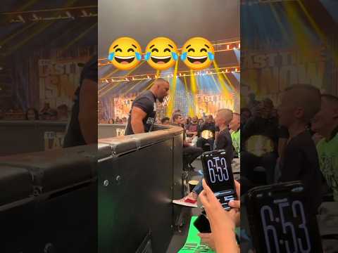 Bron Breakker hilariously bark at a Kid #wwe #<strong>wweraw</strong> #wwesmackdown