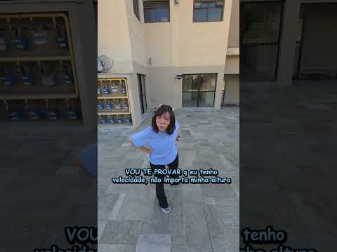 POV QUANDO VOCÊ ENCONTRA SUA AMIGA BAIXINHA