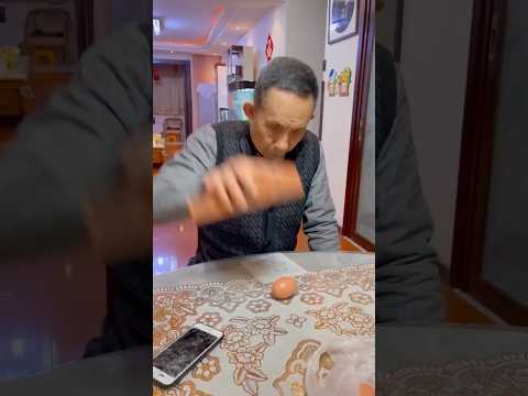 Grandpa Can't Crack The Egg