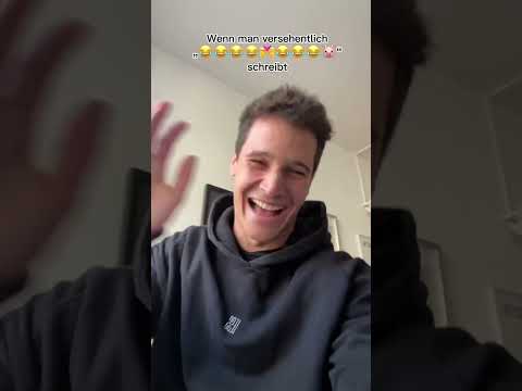 Wenn man versehentlich „😂😂😂😂👨‍❤️‍💋‍👨😂😂😂🐷“ schreibt #shorts