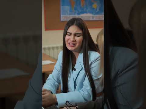 УЧИЛКА УЗНАЛА ЧТО РОДИТЕЛИ АЛКАШИ