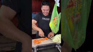 Dari cara motongnya terlihat skillnya dewa!!  #streetfood #berburukuliner
