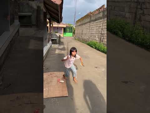 Untung gak di ambil jajanan nya
