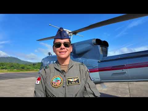 Teniente Briceida Vega es la primera mujer piloto comandante de helicópteros en la Aeronaval