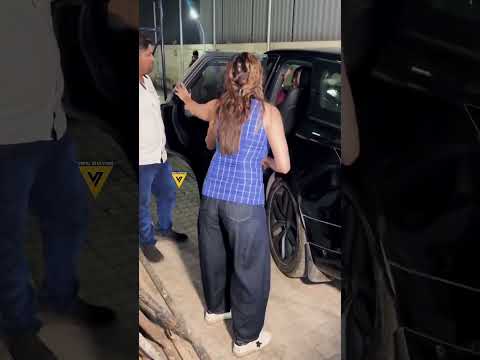 The way they hug each other