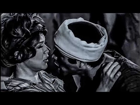 الصعيدي لما يشوف اللحمة اول مرة في حياته.. شوف بيعمل ايه 😂😂
