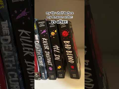 My bookshelf before and after// #bookrecommendations #booktube #booksuggestions #books #booktok #tbr