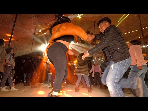 🔵💥UNA GRAN VERSION DE CUMBIA QUE SE OYE PERRONA / UNA DEL ECUADOR / TEMA NUEVO ESCUCHALO 😱