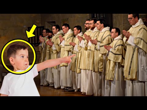 Vescovo Stava Per Ordinarlo Sacerdote, Ma Un Bambino Si Spaventa e Ferma Tutto!