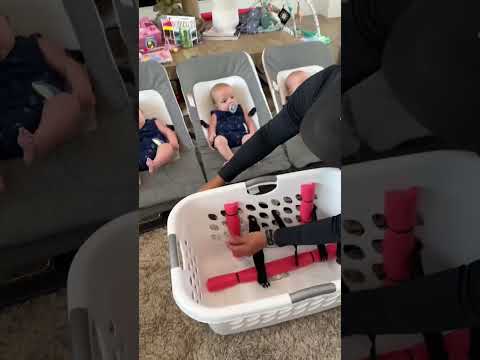 How to bring Triplets to the Beach! 🏝️ #triplets #1stphorm #mom #dad #baby