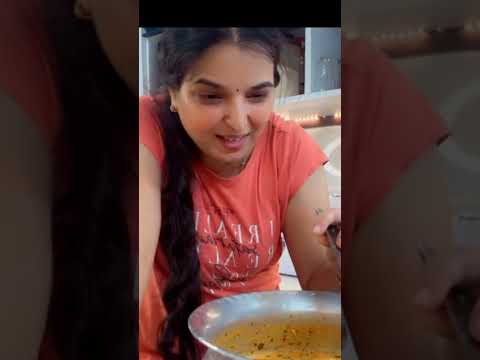 होटल जैसी शाही पनीर  बनाने के लिए ना काजू ना मलाई फिर भी होटल जैसा आसान और स्वादिष्ट शाही पनीर घर पर