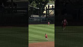 Ava Carroll knocks in a run ☑️