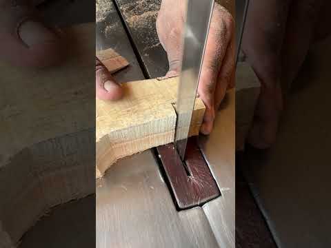 Wood cutting skills 🌴🪵 #woodscraft #wooddesigner #woodworking #shorts #viralyoutubeshorts