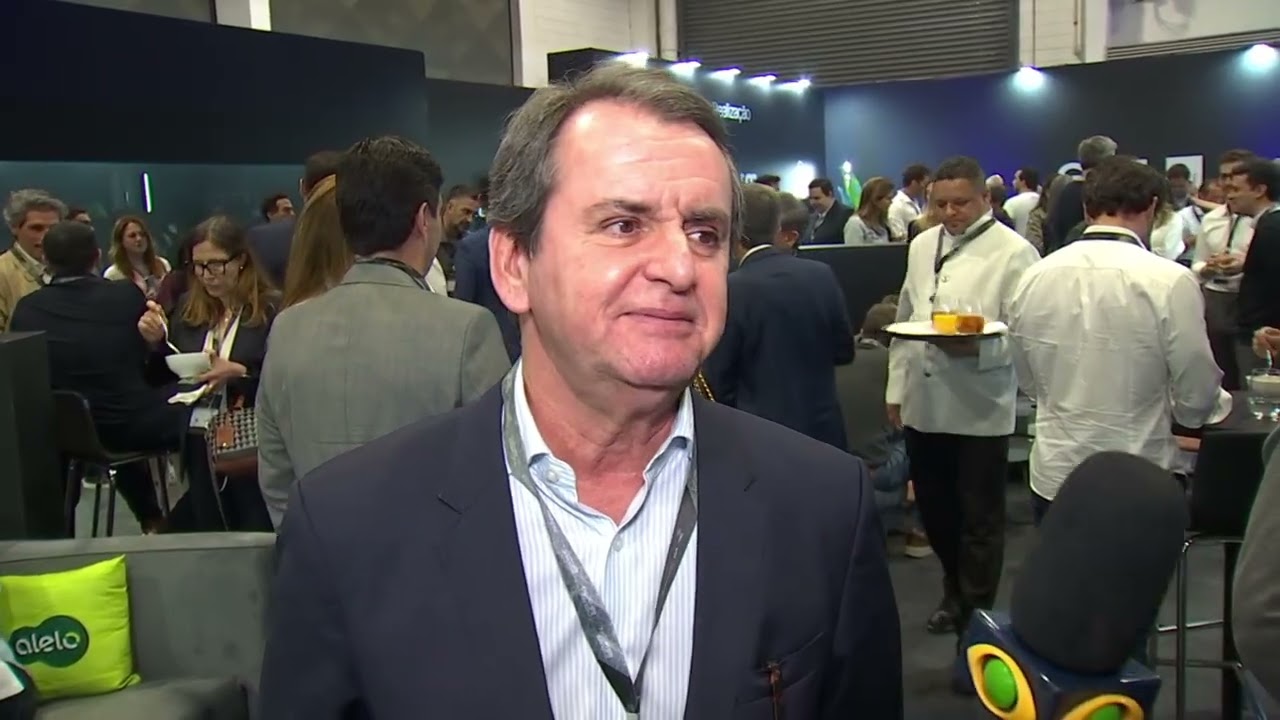 HSM+ Ricardo Bloj Presidente da Lenovo fala sobre IA e tecnologia TV Online HSM+ Ricardo Bloj Presidente da Lenovo fala sobre IA e tecnologia
