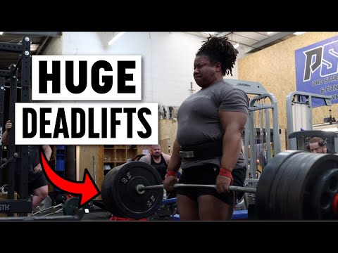 BIG Deadlifts Before The Arnold Strongman Classic | Andrea Thompson