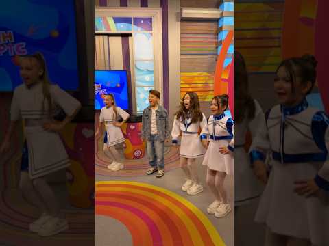 На @shayan_tv в Казани пишем для вас программу «Шортскики» это #бэкстейдж #безигрушек #сердечки