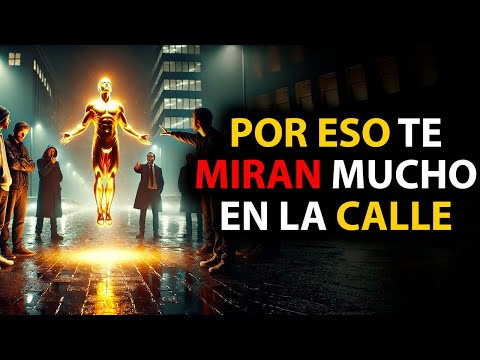 El Significado Espiritual de Por Qué Te Miran Mucho en la Calle