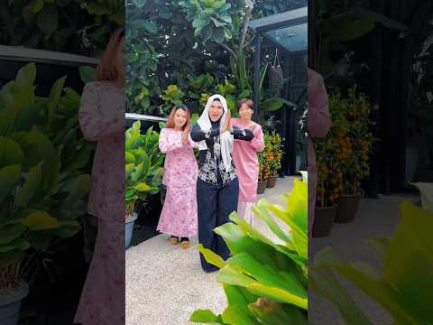 Happy Happy Aidilfitri Out Now!