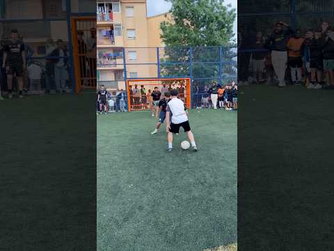 1vs1 Barcelona‼️ #football #messi #soccer #viralvideo #skill #1vs1 #futbol