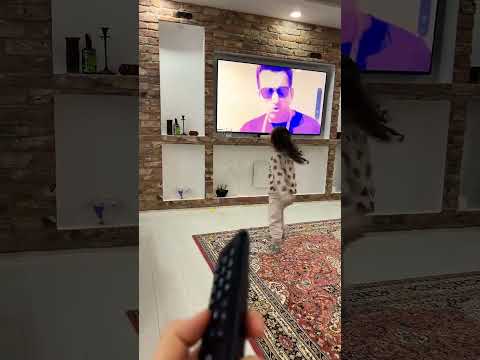 Ahsen televizyonu açtı #funny