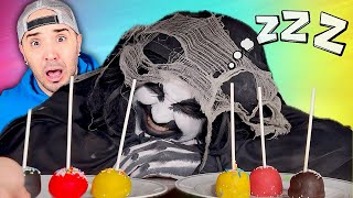 Monster bites my hand for cake pops 🤣👻