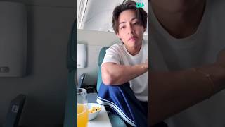 POV : You're on a facetime with your boyfriend having breakfast on the plane💜 #shorts #bts #taehyung