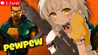 IS THIS GAME WORTH ALL THE HYPE!? | RETRO FPS TIME 💗 【 HALF-LIFE 】
