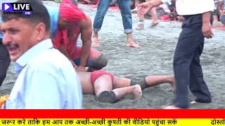 नकाबपोश पहलवान के साथ ! भीड़ गया देवा थापा #devathapa #dangal #kushti