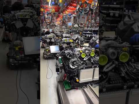 Как собирают двигатели AMG. Часть 2 #simoncarshop #m178 #v8biturbo #affalterbach