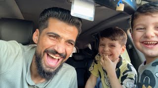 تحدي آخر شخص اشترى من البقالة يحدد مشترياتنا 🤣🤣